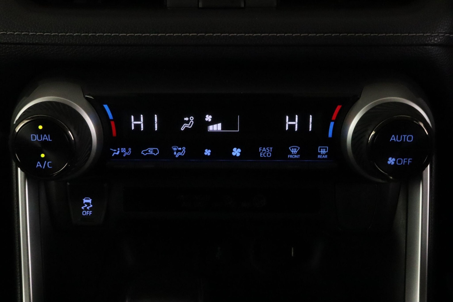 Used Toyota RAV4 2020 for sale - 76214844: Photo 22