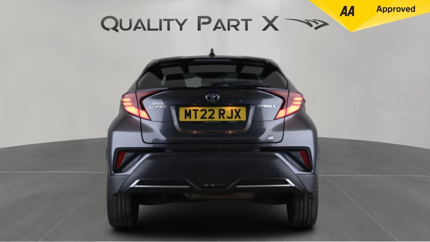 Used Toyota C-HR 2022 for sale - 76632825: Photo 5