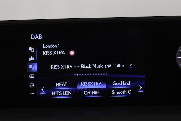 Used Lexus UX 2021 for sale - 75719903: Photo 32
