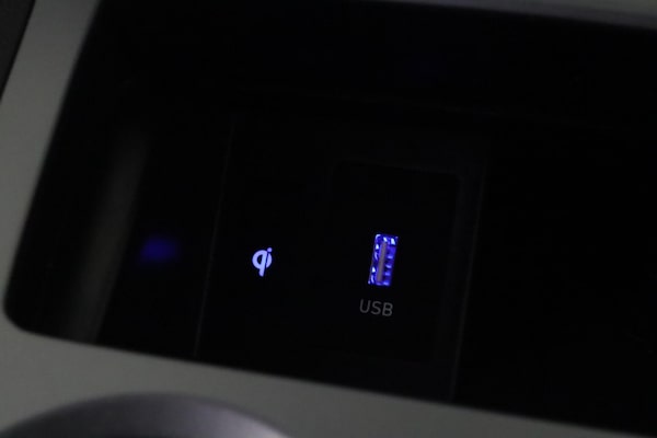 Used Hyundai KONA 2023 for sale - 76152900: Photo 23