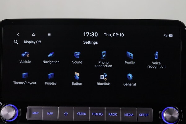Used Hyundai KONA 2023 for sale - 76152900: Photo 32