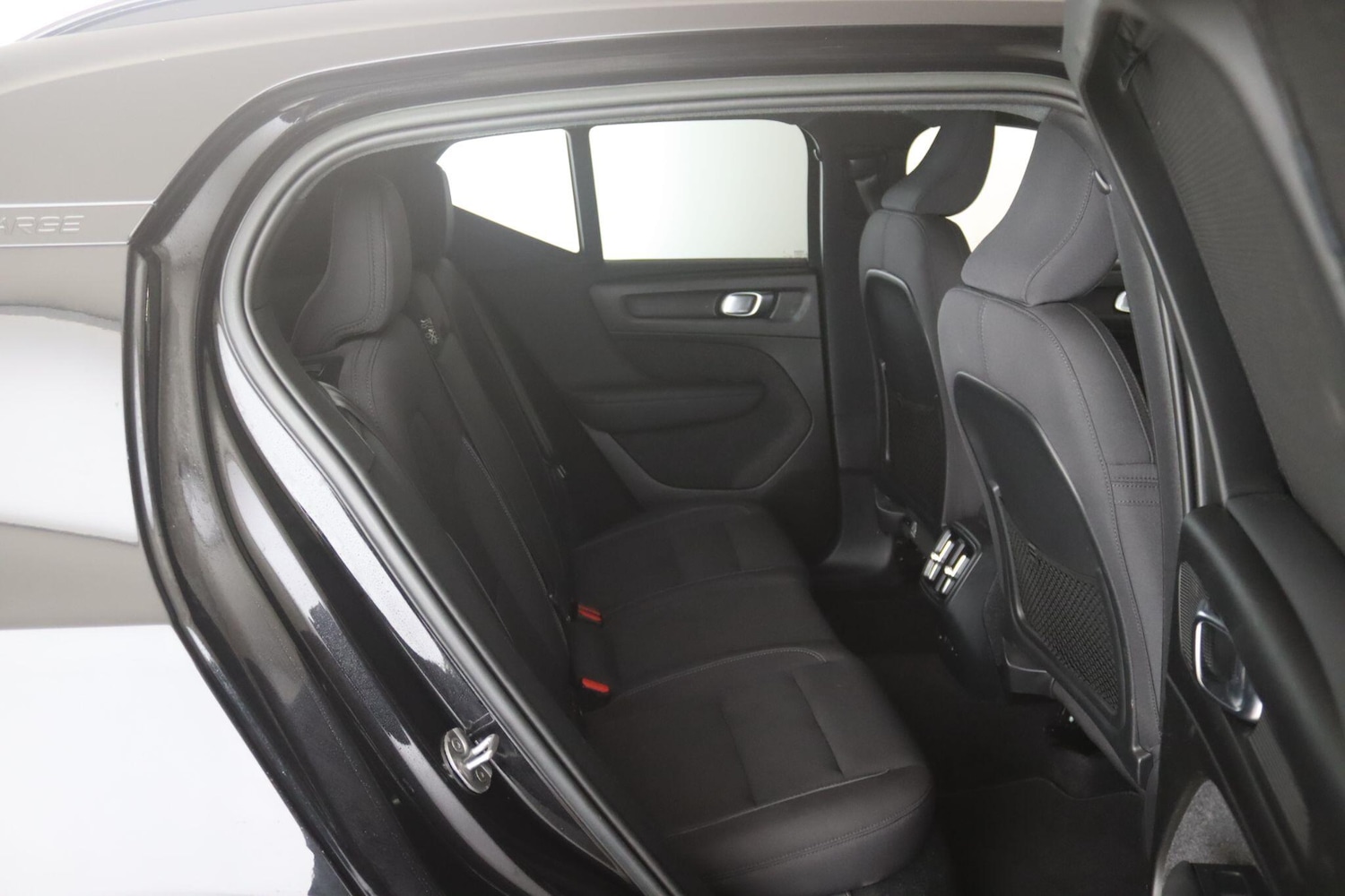 Used Volvo XC40 2022 for sale - 77387380: Photo 15