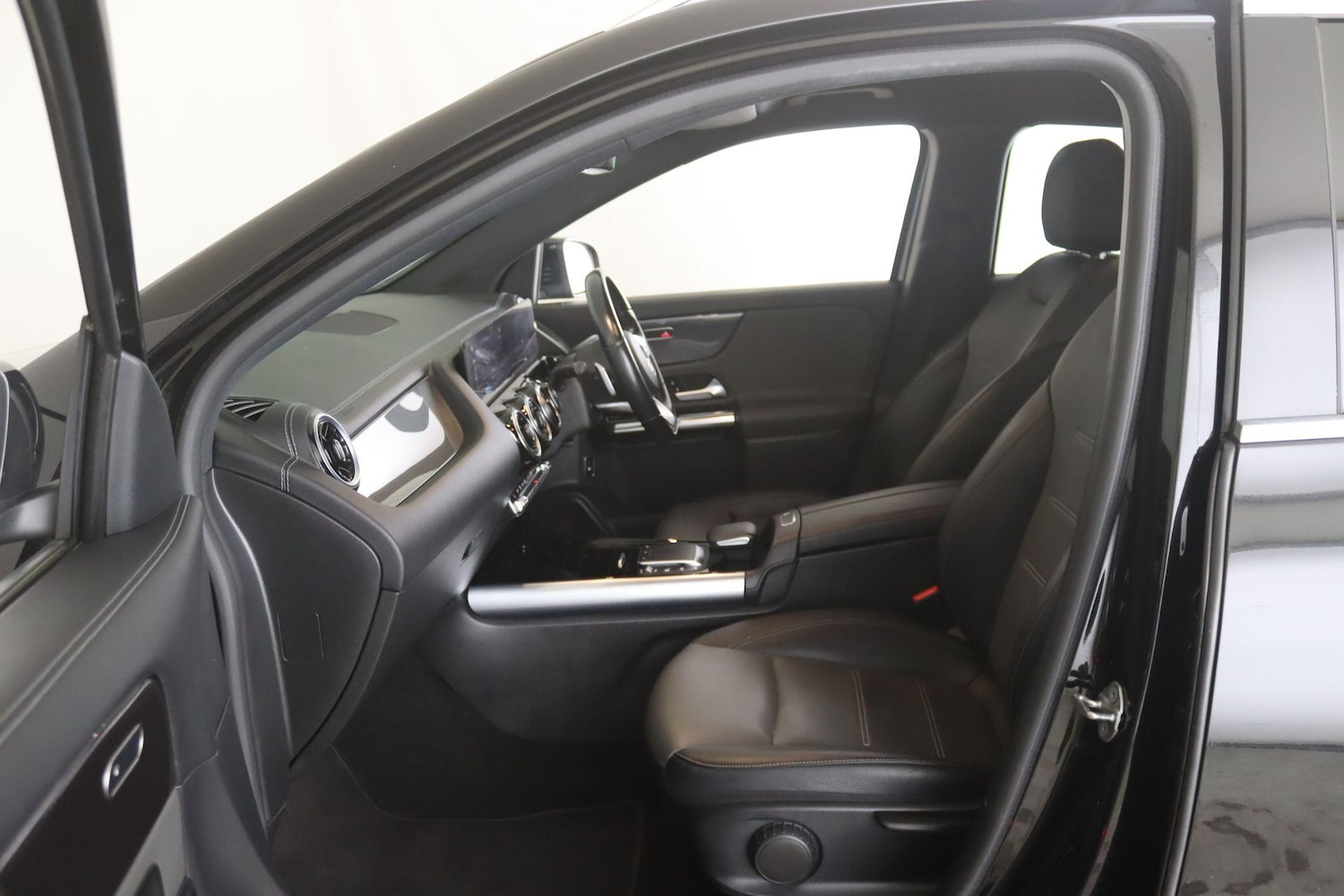 Used Mercedes-Benz GLA 2021 for sale - 77345331: Photo 10