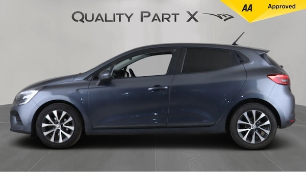 Used Renault Clio 2021 for sale - 75459672: Photo 4