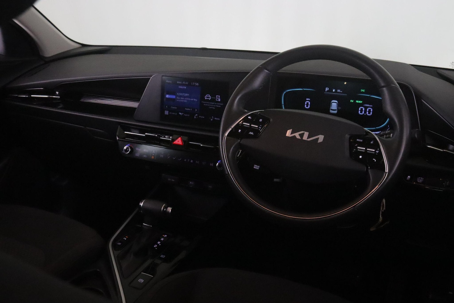 Used Kia Niro for sale - 77670401: Photo 15