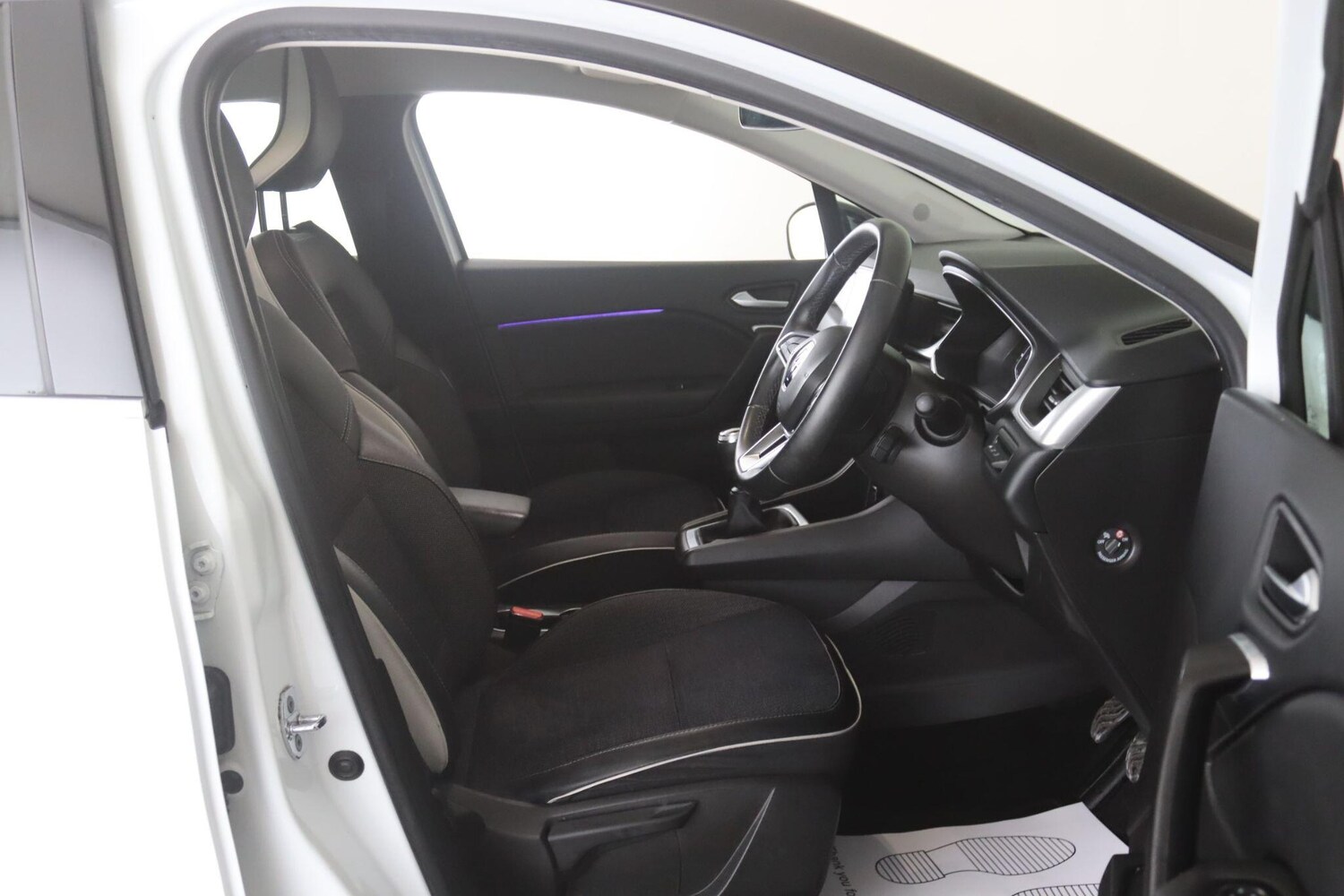 Used Renault Captur 2022 for sale - 77468225: Photo 14