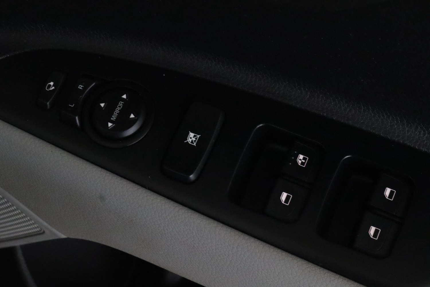 Used Kia Stonic 2020 for sale - 76606863: Photo 14