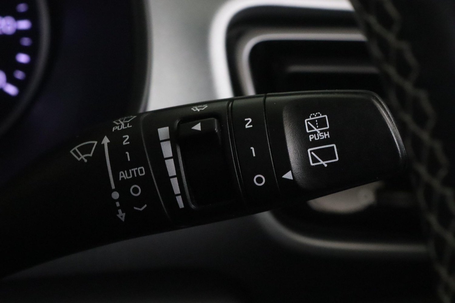 Used Kia Stonic 2020 for sale - 76606863: Photo 18