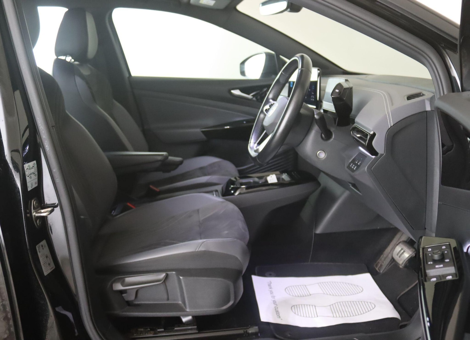 Used Volkswagen ID.4 2022 for sale - 77131722: Photo 17