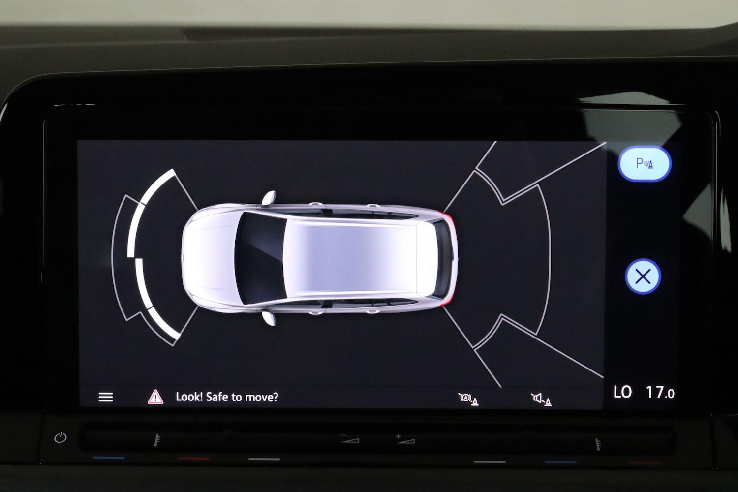 Used Volkswagen Golf 2021 for sale - 76059792: Photo 35