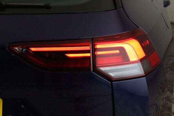 Used Volkswagen Golf 2021 for sale - 76059792: Photo 9