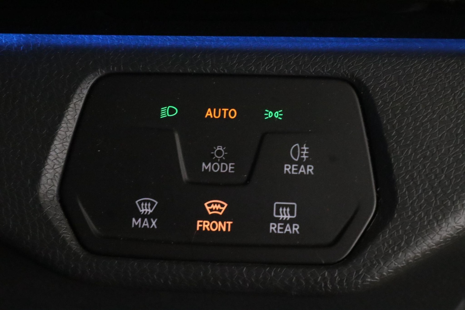 Used Volkswagen ID.4 2022 for sale - 76913852: Photo 19