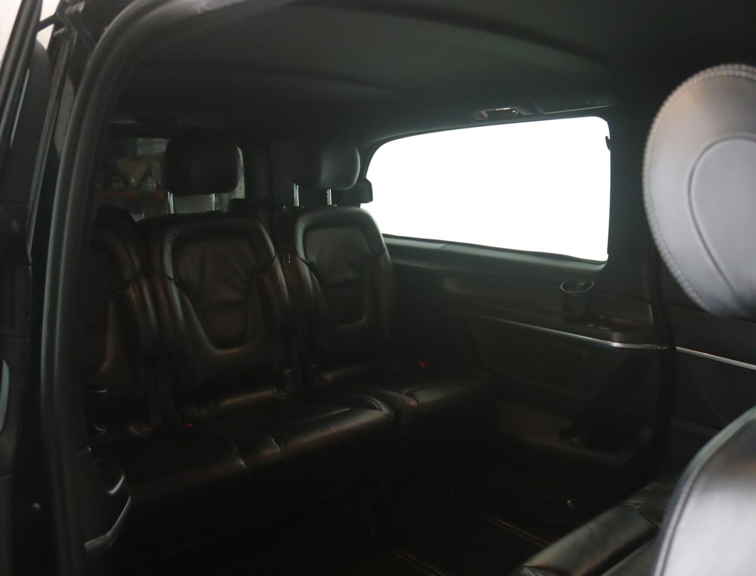 Used Mercedes-Benz V-Class 2018 for sale - 76913163: Photo 15