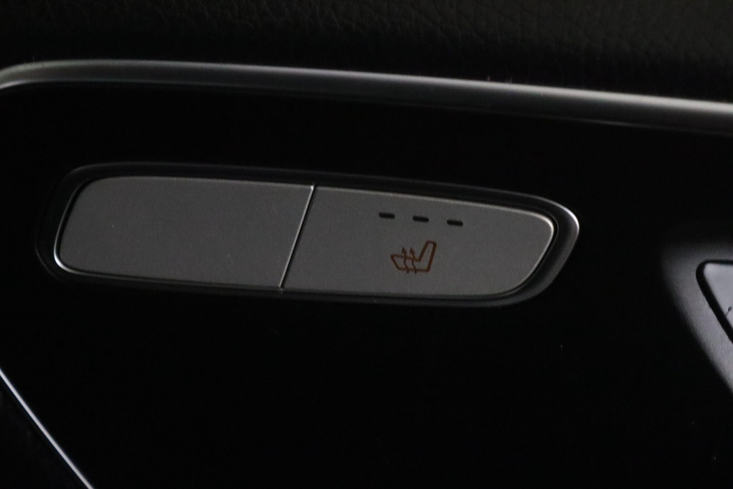 Used Mercedes-Benz V-Class 2018 for sale - 76913163: Photo 20