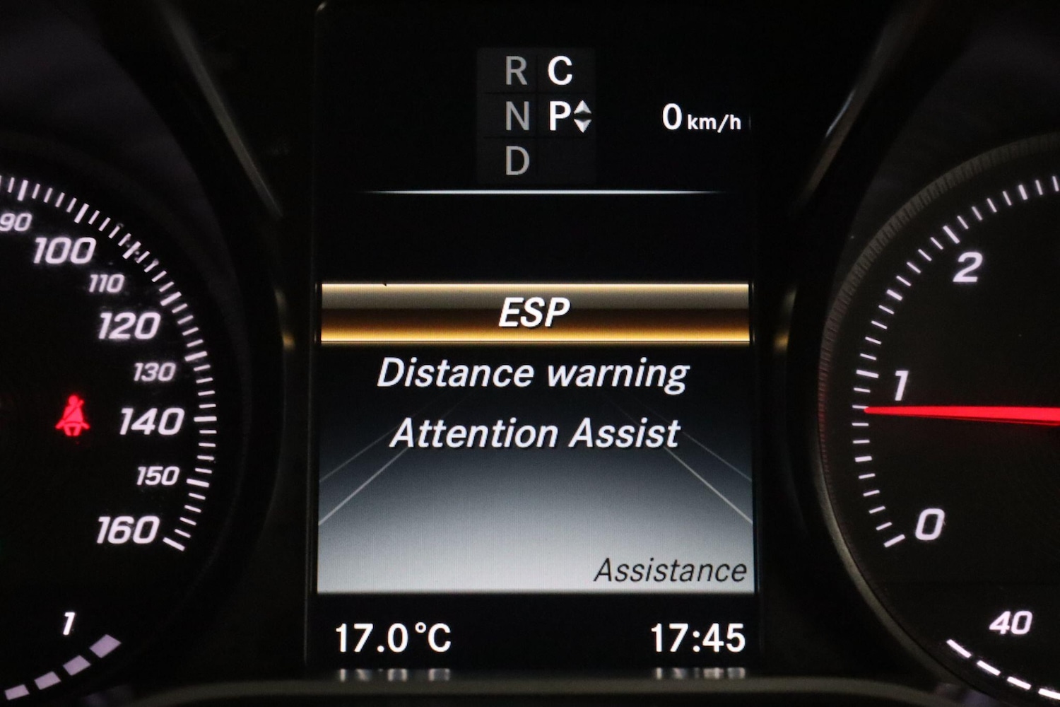 Used Mercedes-Benz V-Class 2018 for sale - 76913163: Photo 22