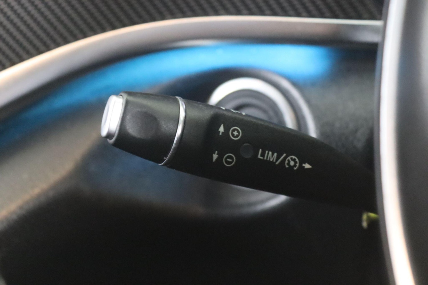 Used Mercedes-Benz V-Class 2018 for sale - 76913163: Photo 26