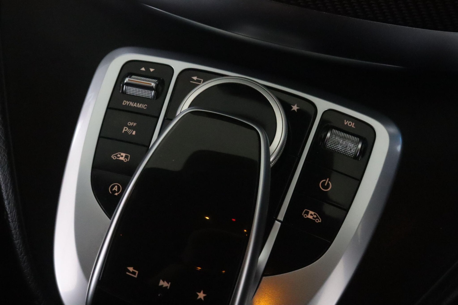 Used Mercedes-Benz V-Class 2018 for sale - 76913163: Photo 27