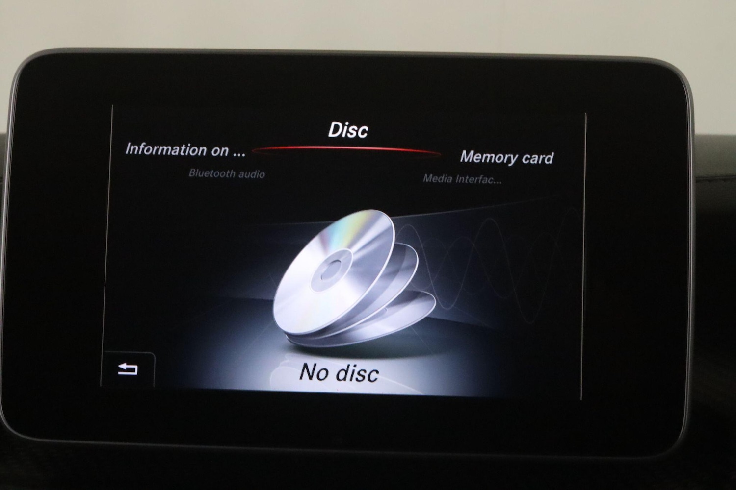 Used Mercedes-Benz V-Class 2018 for sale - 76913163: Photo 37