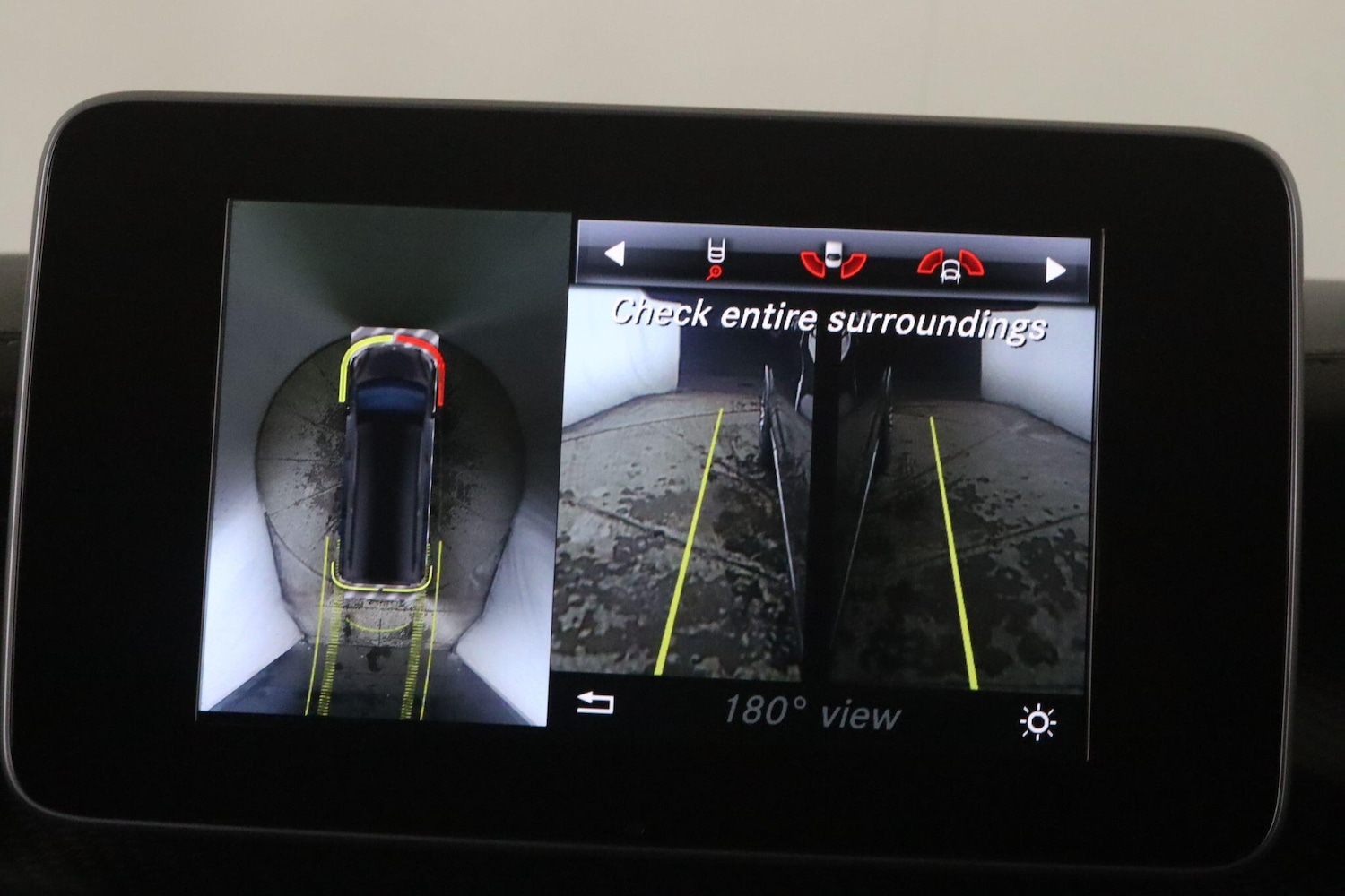 Used Mercedes-Benz V-Class 2018 for sale - 76913163: Photo 51