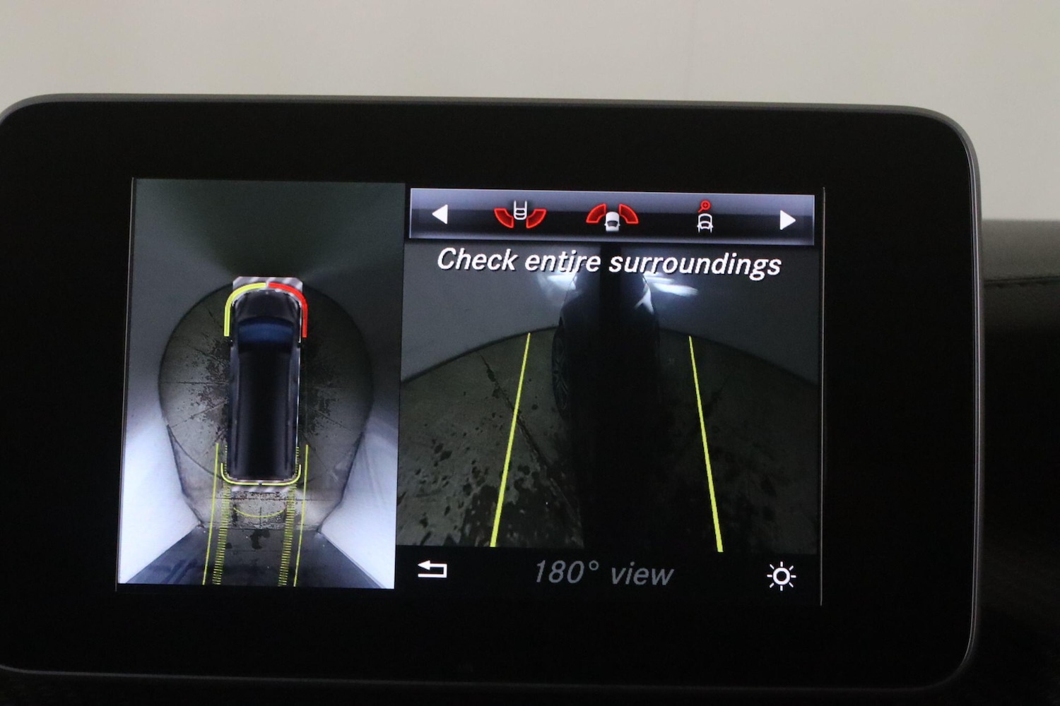 Used Mercedes-Benz V-Class 2018 for sale - 76913163: Photo 52