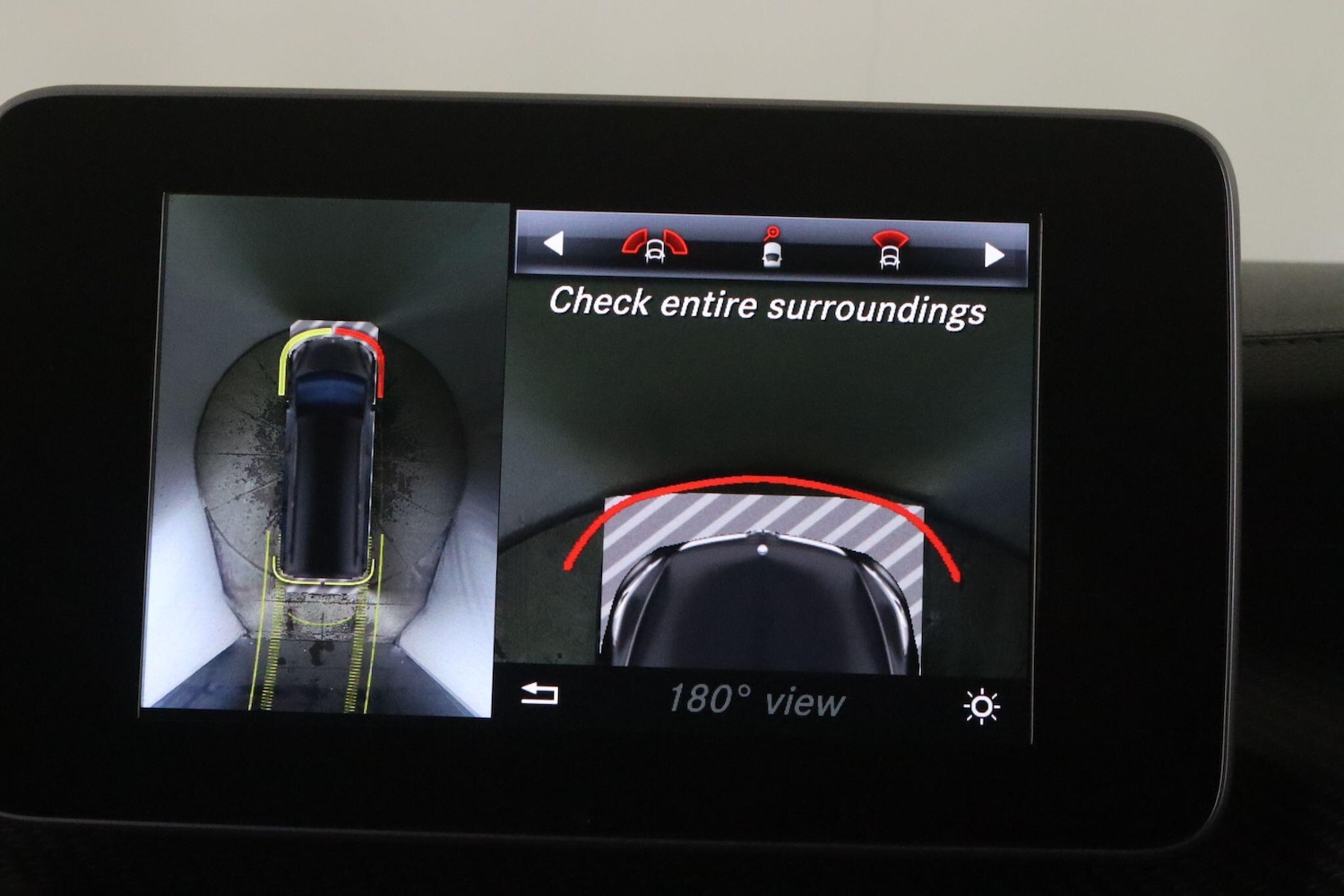 Used Mercedes-Benz V-Class 2018 for sale - 76913163: Photo 53