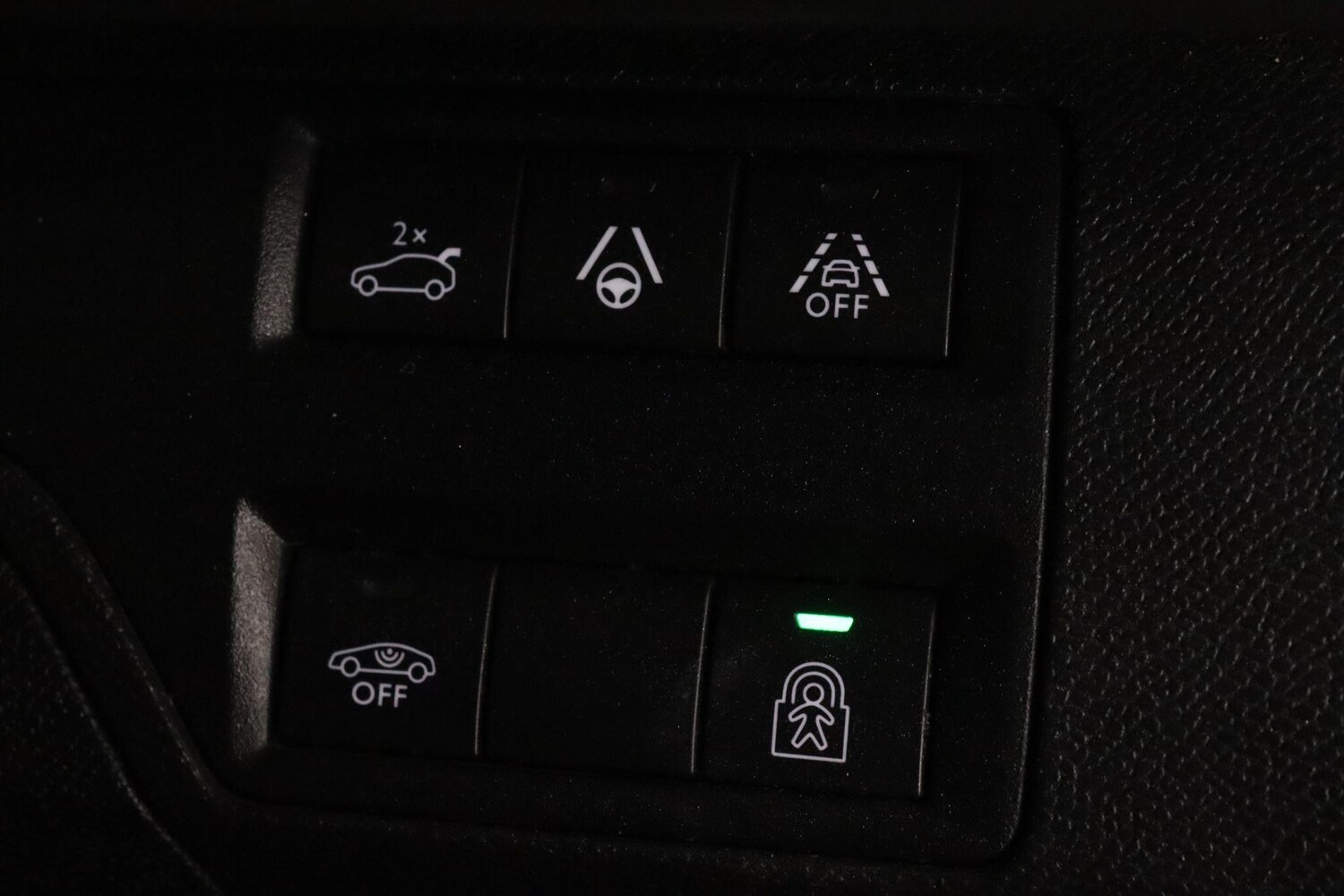 Used Peugeot 3008 2022 for sale - 76214716: Photo 17