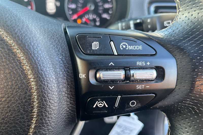 Used Kia Stonic 2023 for sale - 76773642: Photo 22