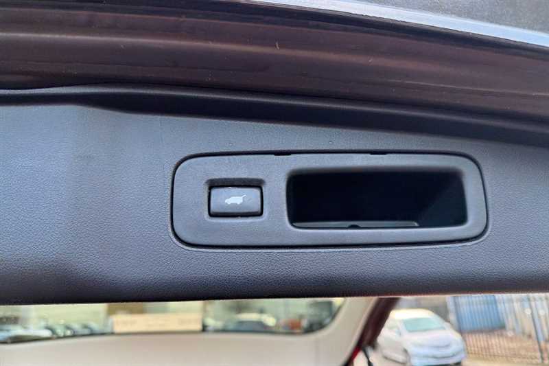 Used Honda CR-V 2017 for sale - 77471211: Photo 32