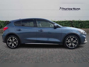 Used Ford Focus 2020 for sale - 78936667: Photo