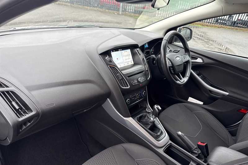 Used Ford Focus 2018 for sale - 77471860: Photo 13