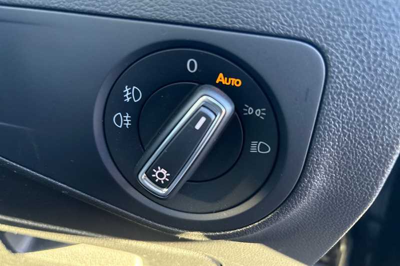 Used Volkswagen Tiguan 2020 for sale - 76804381: Photo 28