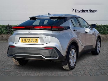 Used Toyota C-HR 2023 for sale - 78798767: Photo