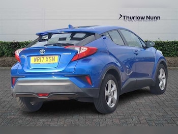 Used Toyota C-HR 2017 for sale - 79001219: Photo