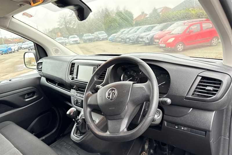 Used Vauxhall Vivaro 2023 for sale - 77471978: Photo 10