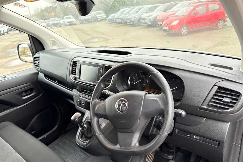 Used Vauxhall Vivaro 2023 for sale - 77471978: Photo 12