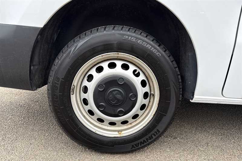 Used Vauxhall Vivaro 2023 for sale - 77471978: Photo 9