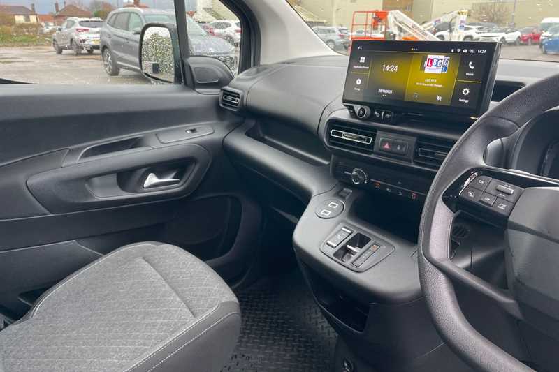 Used Vauxhall Combo Life Electric 2024 for sale - 76574642: Photo 14