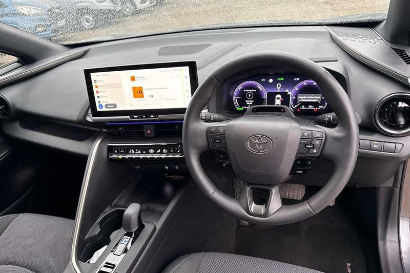 Used Toyota C-HR 2024 for sale - 77911426: Photo 11