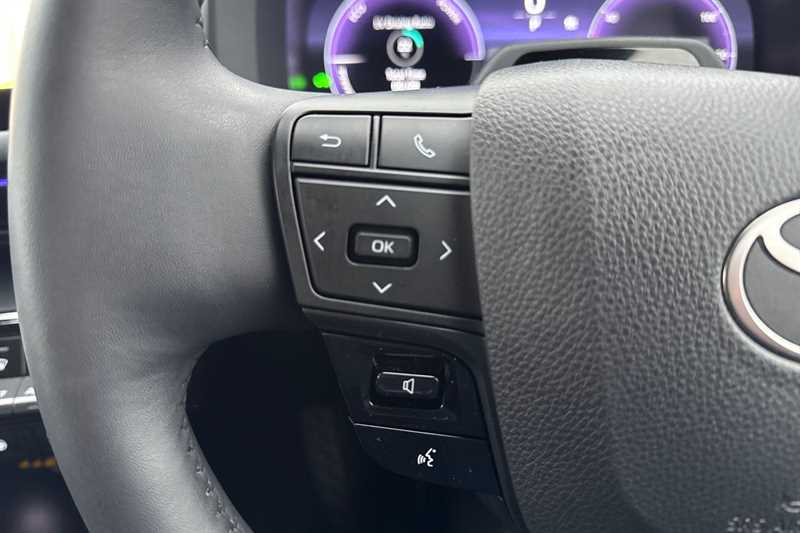 Used Toyota C-HR 2024 for sale - 77911426: Photo 21