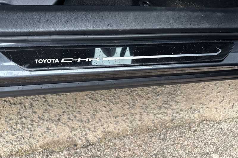 Used Toyota C-HR 2024 for sale - 77911426: Photo 29