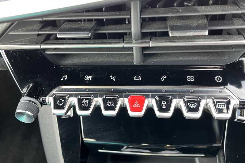 Used Peugeot 208 2022 for sale - 77471751: Photo 15