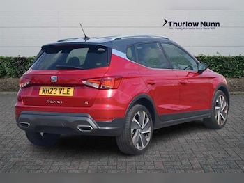 Used SEAT Arona 2023 for sale - 79397236: Photo
