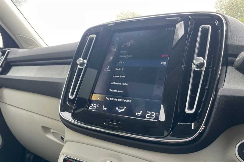 Used Volvo XC40 2020 for sale - 76574637: Photo 15