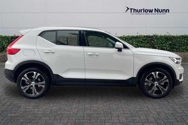 Used Volvo XC40 2020 for sale - 76574637: Photo 2
