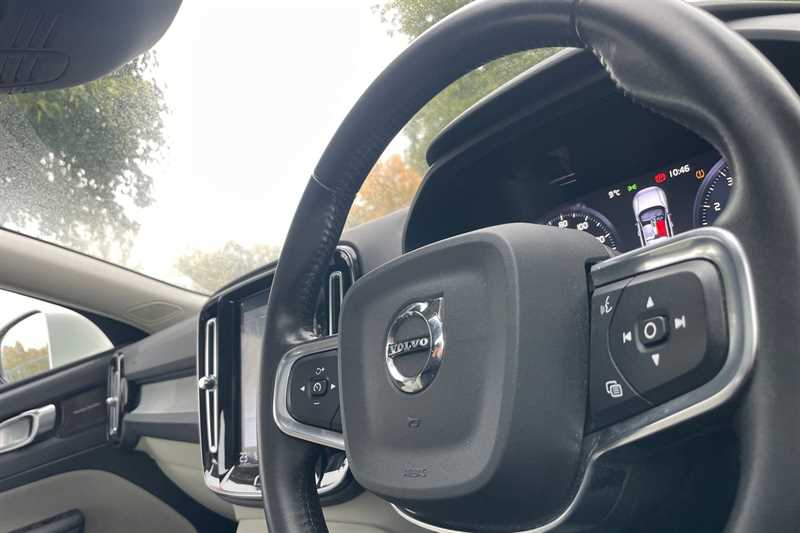 Used Volvo XC40 2020 for sale - 76574637: Photo 30