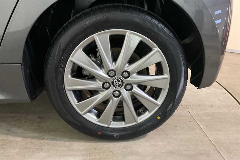 Used Toyota Yaris 2022 for sale - 77841766: Photo 12