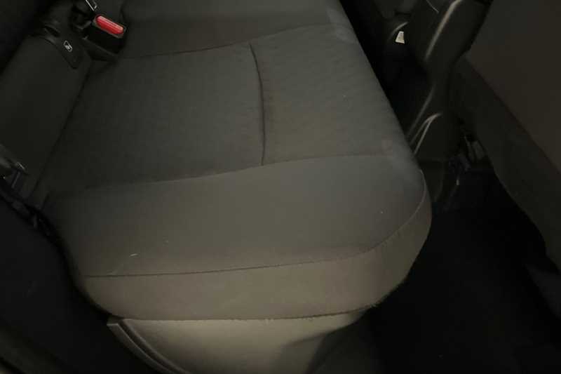 Used Toyota Yaris 2022 for sale - 77841766: Photo 31