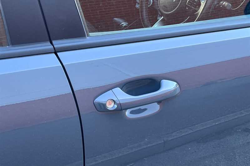 Used Kia Stonic for sale - 78117949: Photo 34