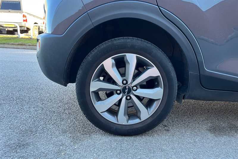 Used Kia Stonic for sale - 78117949: Photo 9