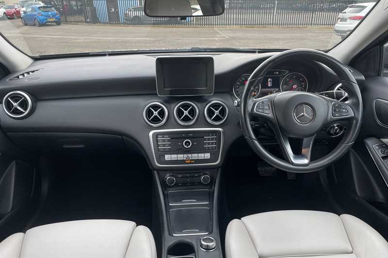 Used Mercedes-Benz A-Class 2017 for sale - 76574629: Photo 12